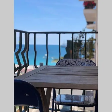 *paul Aloe* Vue Mer * 2 Chambres *tres Confortable Apartment *